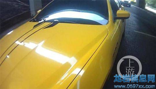 ����ĳ��܇�����Ը��b�����Sɫ��