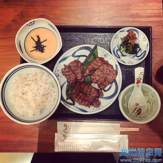 �@���I��ţ������(g��)��λ���ײ͡���һ�γԿ����c(di��n)��(l��i)ԇԇ��ȫ����λ���ܳԵ����ۃr(ji��)1880��Ԫ