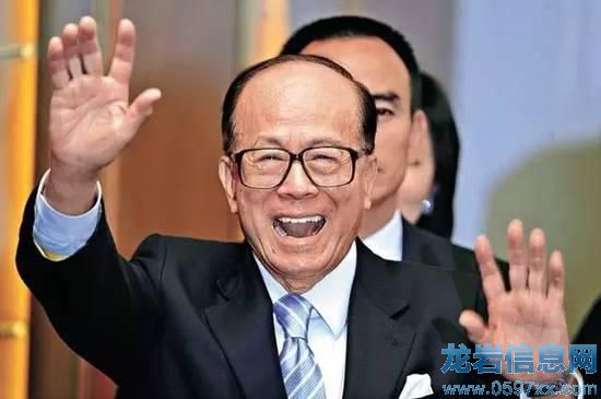 ����\��