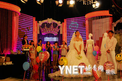 linda��F(xi��n)������Ů�����ֻ���ף����1��4����