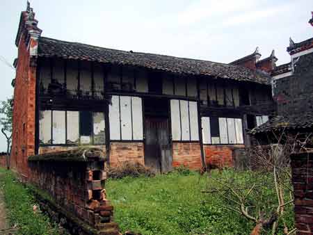 ����θ�ƽ�e�Ұ��w������ǰ�s�݅�����